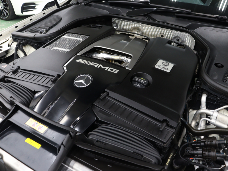 AMG Eクラス E63S 4MATIC+ ｴｸｽｸﾙｰｼﾌﾞ&ﾚｰﾀﾞｰSP　612ps 1ｵｰﾅｰ 専用ﾅｯﾊﾟ革 ﾊﾟﾉﾗﾏSR ﾅﾋﾞTV ﾌﾞﾙﾒｽﾀｰ ﾊﾝｽﾞﾌﾘｰA ﾊﾟﾌｫｰﾏﾝｽｽﾃｱ ﾊﾟﾌｫｰﾏﾝｽEX　2年保証