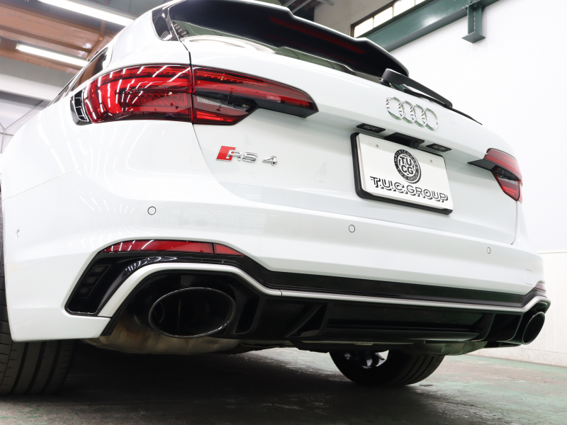 アウディ RS4アバント 2.9 ｸﾜﾄﾛ RSﾃﾞｻﾞｲﾝPKG ACC ADVｷｰ ｻｲﾄﾞA 黒革 MMIﾅﾋﾞ Apple CarPlay B&Oｻｳﾝﾄﾞ ﾊﾞｰﾁｬﾙｺｯｸﾋﾟｯﾄ ﾏﾄﾘｸｯｽLEDﾗｲﾄ 360°ｶﾒﾗ ｵｰﾄﾃｰﾙｹﾞｰﾄ ﾚｯﾄﾞｷｬﾘﾊﾟｰ RSｽﾎﾟｰﾂｴｷｿﾞｰｽﾄ 　2年保証