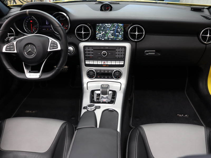 AMG SLC SLC43 ﾌｧｲﾅﾙED ﾚｰﾀﾞｰｾｰﾌﾃｨPKG　特別仕様 ｷｰﾚｽGO 専用革 ﾏｼﾞｯｸｽｶｲR ﾅﾋﾞTV Bｶﾒﾗ harman/Kardon ｴｱﾌｶｰﾌ 専用ｴｸｽﾃﾘｱ&18AW ﾊﾟﾌｫｰﾏﾝｽｽﾃｱ　2年保証付