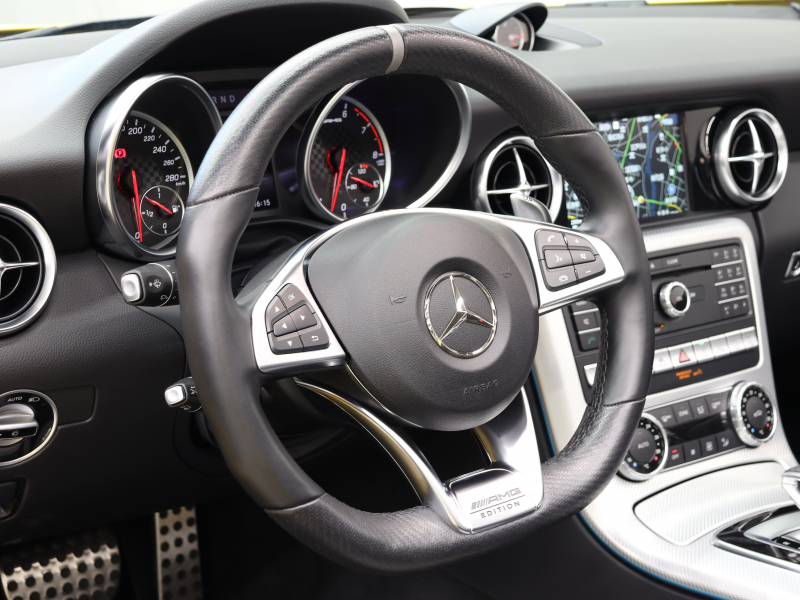 AMG SLC SLC43 ﾌｧｲﾅﾙED ﾚｰﾀﾞｰｾｰﾌﾃｨPKG　特別仕様 ｷｰﾚｽGO 専用革 ﾏｼﾞｯｸｽｶｲR ﾅﾋﾞTV Bｶﾒﾗ harman/Kardon ｴｱﾌｶｰﾌ 専用ｴｸｽﾃﾘｱ&18AW ﾊﾟﾌｫｰﾏﾝｽｽﾃｱ　2年保証付