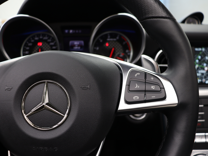 AMG SLC SLC43 ﾌｧｲﾅﾙED ﾚｰﾀﾞｰｾｰﾌﾃｨPKG　特別仕様 ｷｰﾚｽGO 専用革 ﾏｼﾞｯｸｽｶｲR ﾅﾋﾞTV Bｶﾒﾗ harman/Kardon ｴｱﾌｶｰﾌ 専用ｴｸｽﾃﾘｱ&18AW ﾊﾟﾌｫｰﾏﾝｽｽﾃｱ　2年保証付