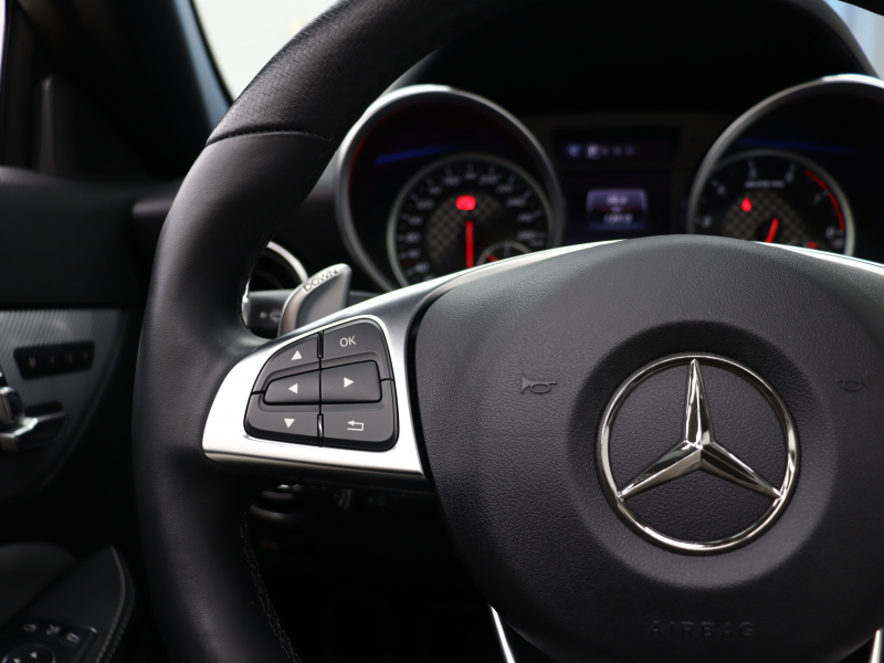 AMG SLC SLC43 ﾌｧｲﾅﾙED ﾚｰﾀﾞｰｾｰﾌﾃｨPKG　特別仕様 ｷｰﾚｽGO 専用革 ﾏｼﾞｯｸｽｶｲR ﾅﾋﾞTV Bｶﾒﾗ harman/Kardon ｴｱﾌｶｰﾌ 専用ｴｸｽﾃﾘｱ&18AW ﾊﾟﾌｫｰﾏﾝｽｽﾃｱ　2年保証付