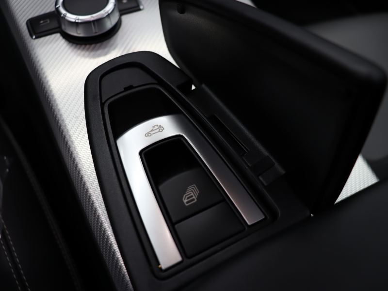 AMG SLC SLC43 ﾌｧｲﾅﾙED ﾚｰﾀﾞｰｾｰﾌﾃｨPKG　特別仕様 ｷｰﾚｽGO 専用革 ﾏｼﾞｯｸｽｶｲR ﾅﾋﾞTV Bｶﾒﾗ harman/Kardon ｴｱﾌｶｰﾌ 専用ｴｸｽﾃﾘｱ&18AW ﾊﾟﾌｫｰﾏﾝｽｽﾃｱ　2年保証付