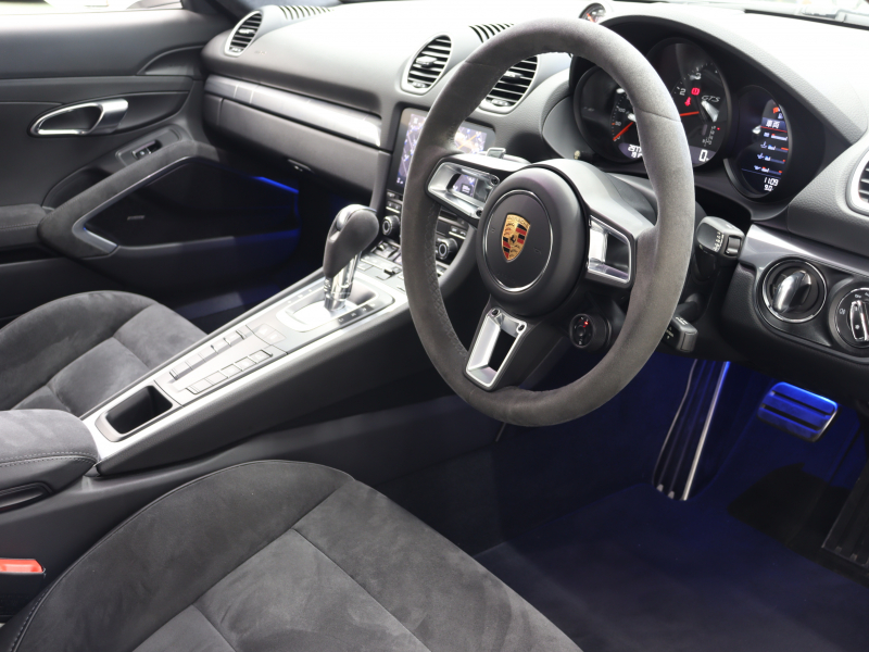 ポルシェ 718 ケイマン GTS ｽﾎﾟｰﾂｸﾛﾉPKG　正規D車 ｴﾝﾄﾘD ｽﾎﾟｰﾂｼｰﾄﾌﾟﾗｽ PCMﾅﾋﾞ BOSEｻｳﾝﾄﾞ PDLSﾌﾟﾗｽ  GTｽﾎﾟｰﾂｽﾃｱ PASM  ｽﾎﾟｴｸﾞ 20ｲﾝﾁ718ｽﾎﾟｰﾂAW　2年保証付