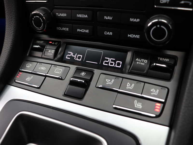 ポルシェ 718 ケイマン GTS ｽﾎﾟｰﾂｸﾛﾉPKG　正規D車 ｴﾝﾄﾘD ｽﾎﾟｰﾂｼｰﾄﾌﾟﾗｽ PCMﾅﾋﾞ BOSEｻｳﾝﾄﾞ PDLSﾌﾟﾗｽ  GTｽﾎﾟｰﾂｽﾃｱ PASM  ｽﾎﾟｴｸﾞ 20ｲﾝﾁ718ｽﾎﾟｰﾂAW　2年保証付