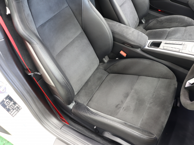 ポルシェ 718 ケイマン GTS ｽﾎﾟｰﾂｸﾛﾉPKG　正規D車 ｴﾝﾄﾘD ｽﾎﾟｰﾂｼｰﾄﾌﾟﾗｽ PCMﾅﾋﾞ BOSEｻｳﾝﾄﾞ PDLSﾌﾟﾗｽ  GTｽﾎﾟｰﾂｽﾃｱ PASM  ｽﾎﾟｴｸﾞ 20ｲﾝﾁ718ｽﾎﾟｰﾂAW　2年保証付