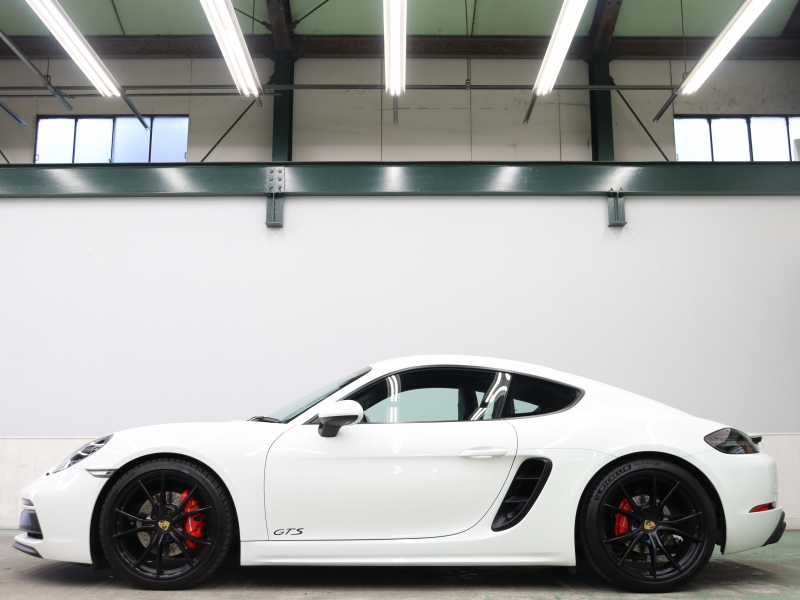 ポルシェ 718 ケイマン GTS ｽﾎﾟｰﾂｸﾛﾉPKG　正規D車 ｴﾝﾄﾘD ｽﾎﾟｰﾂｼｰﾄﾌﾟﾗｽ PCMﾅﾋﾞ BOSEｻｳﾝﾄﾞ PDLSﾌﾟﾗｽ  GTｽﾎﾟｰﾂｽﾃｱ PASM  ｽﾎﾟｴｸﾞ 20ｲﾝﾁ718ｽﾎﾟｰﾂAW　2年保証付