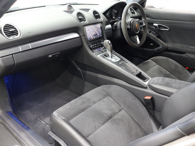 ポルシェ 718 ケイマン GTS ｽﾎﾟｰﾂｸﾛﾉPKG　正規D車 ｴﾝﾄﾘD ｽﾎﾟｰﾂｼｰﾄﾌﾟﾗｽ PCMﾅﾋﾞ BOSEｻｳﾝﾄﾞ PDLSﾌﾟﾗｽ  GTｽﾎﾟｰﾂｽﾃｱ PASM  ｽﾎﾟｴｸﾞ 20ｲﾝﾁ718ｽﾎﾟｰﾂAW　2年保証付