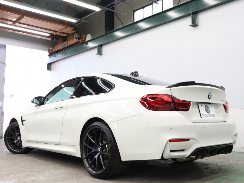 BMW Mシリーズ M4ｸｰﾍﾟCS MDCT  日本限定60台 ｺﾝﾌｫA 黒革ｱﾙｶﾝｺﾝﾋﾞ ｶｰﾎﾞﾝR 専用ｴｱﾛ 専用19＆20AW 　2年保証