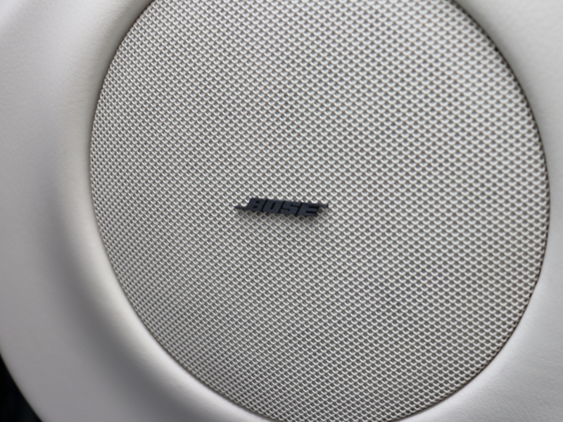 マセラティ グランカブリオ ｽﾎﾟｰﾂ MCｵｰﾄｼﾌﾄ　EBM 右H ﾍﾞｰｼﾞｭ革 ｼｰﾄﾋｰﾀｰ SDﾅﾋﾞ BOSEｻｳﾝﾄﾞ 地ﾃﾞｼﾞ Bｶﾒﾗ ｸﾘｼﾞｵﾀﾞｰｸｸﾛｰﾑｲﾝﾃﾘｱ MCﾃﾞｻﾞｲﾝ20AW　2年保証付