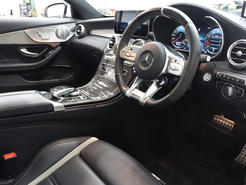 AMG Cクラス C63S ｸｰﾍﾟ AMGｶｰﾎﾞﾝ&ﾚｰﾀﾞｰP　後期 黒革 ｼｰﾄﾋｰﾀｰ ﾊﾟﾉﾗﾏSR 純正HDDﾅﾋﾞ ﾌﾞﾙﾒｽﾀｰS AMGﾄﾞﾗｲﾌﾞｺﾝﾄﾛｰﾙｽｲｯﾁ AMGｴｱﾛ&19/20ｲﾝﾁAW ﾚｯﾄﾞｷｬﾘﾊﾟｰ 2年保証付