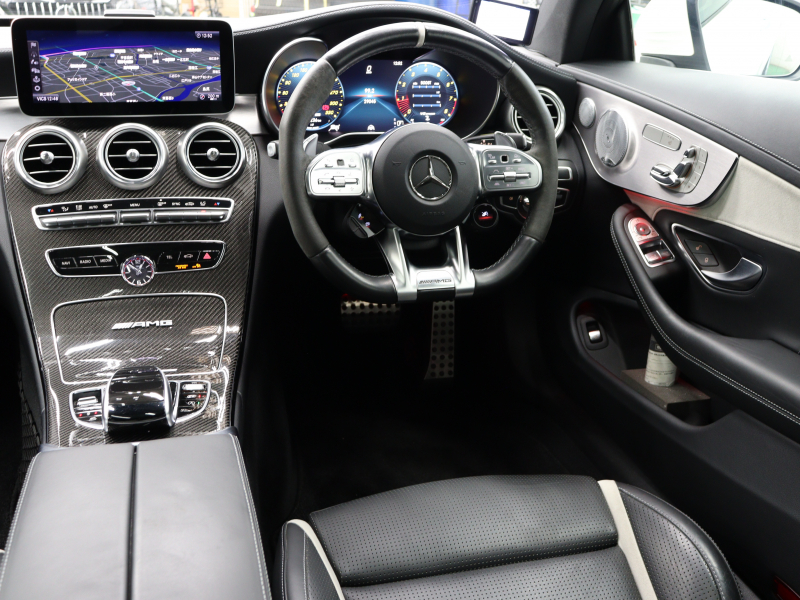 AMG Cクラス C63S ｸｰﾍﾟ AMGｶｰﾎﾞﾝ&ﾚｰﾀﾞｰP　後期 黒革 ｼｰﾄﾋｰﾀｰ ﾊﾟﾉﾗﾏSR 純正HDDﾅﾋﾞ ﾌﾞﾙﾒｽﾀｰS AMGﾄﾞﾗｲﾌﾞｺﾝﾄﾛｰﾙｽｲｯﾁ AMGｴｱﾛ&19/20ｲﾝﾁAW ﾚｯﾄﾞｷｬﾘﾊﾟｰ 2年保証付