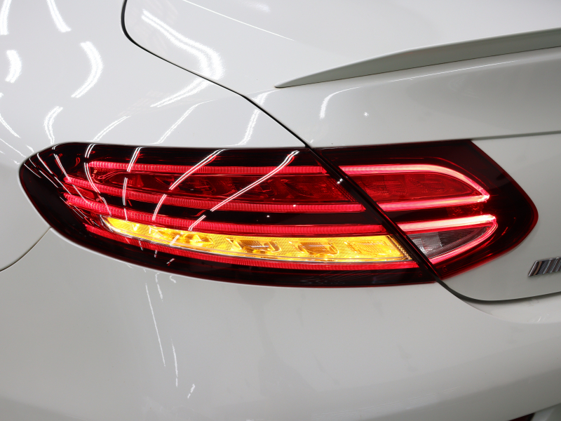 AMG Cクラス C63S ｸｰﾍﾟ AMGｶｰﾎﾞﾝ&ﾚｰﾀﾞｰP　後期 黒革 ｼｰﾄﾋｰﾀｰ ﾊﾟﾉﾗﾏSR 純正HDDﾅﾋﾞ ﾌﾞﾙﾒｽﾀｰS AMGﾄﾞﾗｲﾌﾞｺﾝﾄﾛｰﾙｽｲｯﾁ AMGｴｱﾛ&19/20ｲﾝﾁAW ﾚｯﾄﾞｷｬﾘﾊﾟｰ 2年保証付