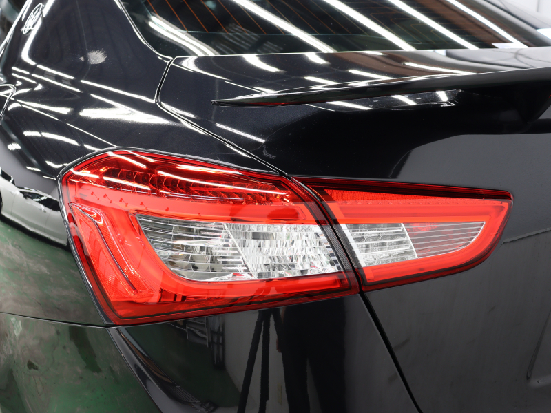 マセラティ ギブリ S　ｶｰﾎﾞﾝｽﾎﾟｰﾂPKG 中期 ｽｶｲﾌｯｸｻｽ ACC BSM Pｽﾀ 赤革 ｼｰﾄﾋｰﾀｰ ｻﾝﾙｰﾌ 純正SDﾅﾋﾞTV BTｵｰﾃﾞｨｵ ｱﾙｶﾝﾀｰﾗﾙｰﾌﾗｲﾅｰ ｶｰﾎﾞﾝｲﾝﾃﾘｱ OPﾁﾀｰﾉ21AW　2年保証付