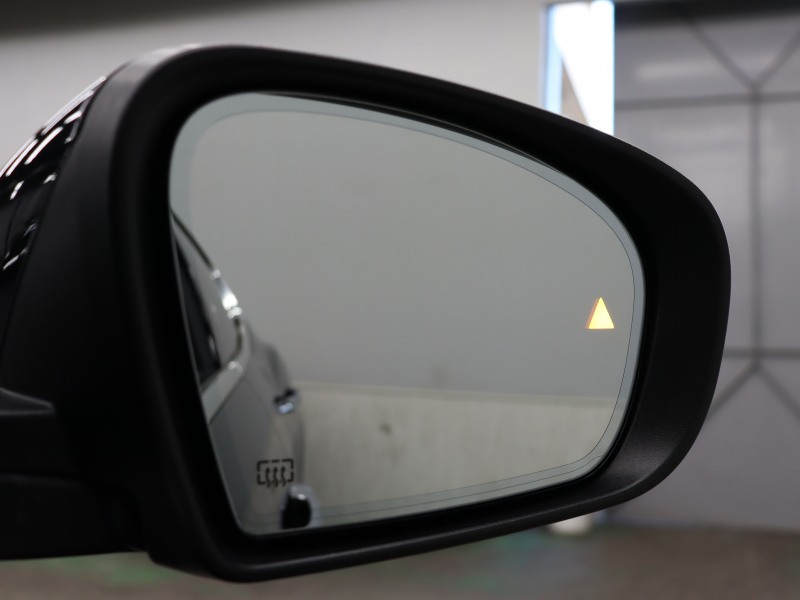 マセラティ ギブリ S　ｶｰﾎﾞﾝｽﾎﾟｰﾂPKG 中期 ｽｶｲﾌｯｸｻｽ ACC BSM Pｽﾀ 赤革 ｼｰﾄﾋｰﾀｰ ｻﾝﾙｰﾌ 純正SDﾅﾋﾞTV BTｵｰﾃﾞｨｵ ｱﾙｶﾝﾀｰﾗﾙｰﾌﾗｲﾅｰ ｶｰﾎﾞﾝｲﾝﾃﾘｱ OPﾁﾀｰﾉ21AW　2年保証付