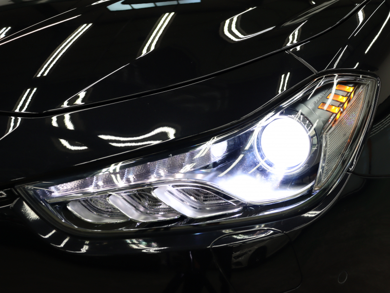 マセラティ ギブリ S　ｶｰﾎﾞﾝｽﾎﾟｰﾂPKG 中期 ｽｶｲﾌｯｸｻｽ ACC BSM Pｽﾀ 赤革 ｼｰﾄﾋｰﾀｰ ｻﾝﾙｰﾌ 純正SDﾅﾋﾞTV BTｵｰﾃﾞｨｵ ｱﾙｶﾝﾀｰﾗﾙｰﾌﾗｲﾅｰ ｶｰﾎﾞﾝｲﾝﾃﾘｱ OPﾁﾀｰﾉ21AW　2年保証付