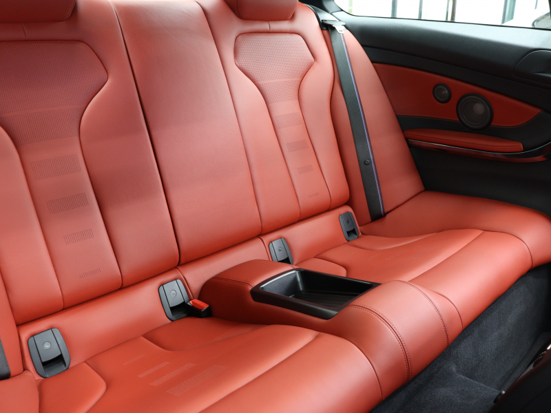 BMW Mシリーズ M4 ｸｰﾍﾟ ｺﾝﾍﾟﾃｨｼｮﾝ　後期LCI LCW ｺﾝﾌｫA 赤革 ｶｰﾎﾞﾝR 純正HDDﾅﾋﾞTV harman/Kardon HUD Bｶﾒﾗ ｲﾝﾃﾘｼﾞｪﾝﾄｾｰﾌﾃｨ ｶｰﾎﾞﾝｲﾝﾃﾘｱ 専用ｴｱﾛ&20AW(ｽﾀｲﾘﾝｸﾞ666M)　2年保証付