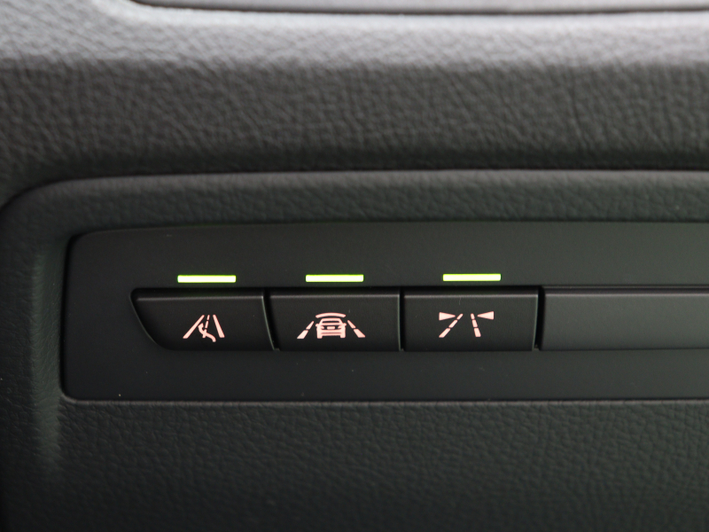 BMW Mシリーズ M4 ｸｰﾍﾟ ｺﾝﾍﾟﾃｨｼｮﾝ　後期LCI LCW ｺﾝﾌｫA 赤革 ｶｰﾎﾞﾝR 純正HDDﾅﾋﾞTV harman/Kardon HUD Bｶﾒﾗ ｲﾝﾃﾘｼﾞｪﾝﾄｾｰﾌﾃｨ ｶｰﾎﾞﾝｲﾝﾃﾘｱ 専用ｴｱﾛ&20AW(ｽﾀｲﾘﾝｸﾞ666M)　2年保証付