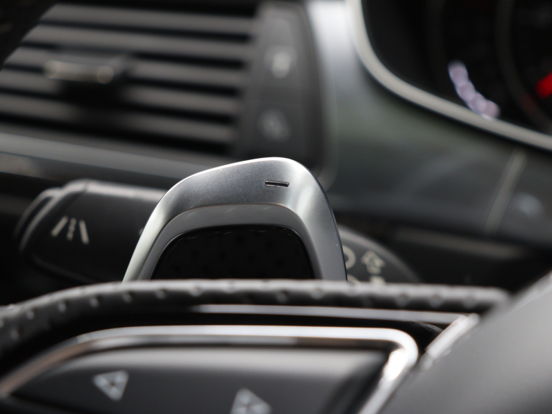 アウディ RS6アバント RS6 ｱﾊﾞﾝﾄ ﾊﾟﾌｫｰﾏﾝｽ ｶｰﾎﾞﾝｽﾀﾘﾝｸﾞPKG　ADVｷｰ 605ps 黒革 ﾊﾟﾉﾗﾏSR ﾅﾋﾞTV Bｶﾒﾗ BOSEｻｳﾝﾄﾞ HUD LEDﾍｯﾄﾞﾗｲﾄ  ｵｰﾄﾃｰﾙｹﾞｰﾄ ﾚｯﾄﾞｷｬﾘﾊﾟｰ ﾄﾞﾘﾙﾄﾞﾛｰﾀｰ ｶｰﾎﾞﾝｲﾝﾃﾘｱﾄﾘﾑ 純正21AW　2年保証