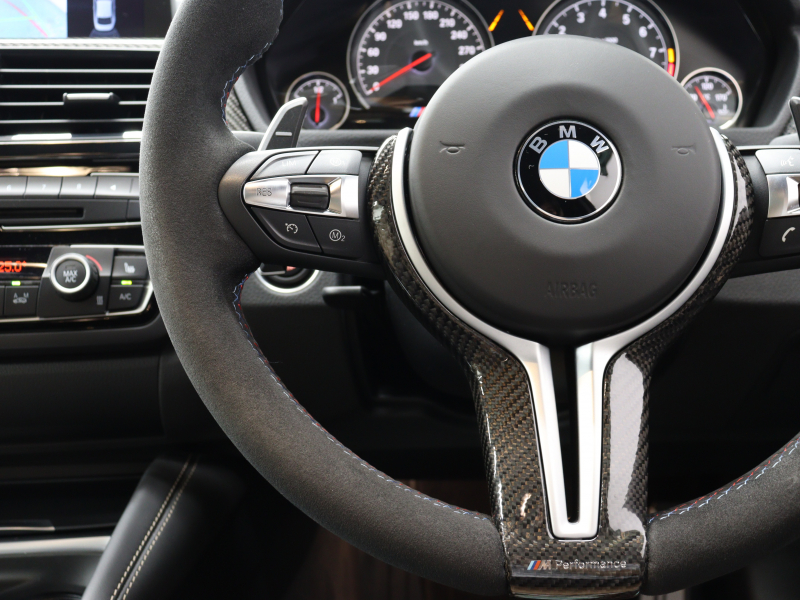 BMW Mシリーズ M4ｸｰﾍﾟ Mﾊﾟﾌｫｰﾏﾝｽｴﾃﾞｨｼｮﾝ　国内17台限定車 ｺﾝﾌｫA ﾍﾞｰｼﾞｭ革 ｶｰﾎﾞﾝR ﾅﾋﾞTV ﾍｯﾄﾞｱｯﾌﾟD LEDﾍｯﾄﾞﾗｲﾄ Mﾊﾟﾌｫｰﾏﾝｽｶｰﾎﾞﾝｴｱﾛ&ﾄﾗﾝｸｽﾎﾟｲﾗｰ OP19AW(ｽﾀｲﾘﾝｸﾞ437)　2年保証