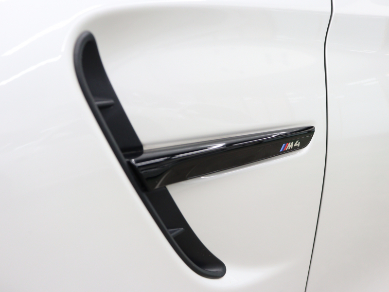 BMW Mシリーズ M4ｸｰﾍﾟ Mﾊﾟﾌｫｰﾏﾝｽｴﾃﾞｨｼｮﾝ　国内17台限定車 ｺﾝﾌｫA ﾍﾞｰｼﾞｭ革 ｶｰﾎﾞﾝR ﾅﾋﾞTV ﾍｯﾄﾞｱｯﾌﾟD LEDﾍｯﾄﾞﾗｲﾄ Mﾊﾟﾌｫｰﾏﾝｽｶｰﾎﾞﾝｴｱﾛ&ﾄﾗﾝｸｽﾎﾟｲﾗｰ OP19AW(ｽﾀｲﾘﾝｸﾞ437)　2年保証