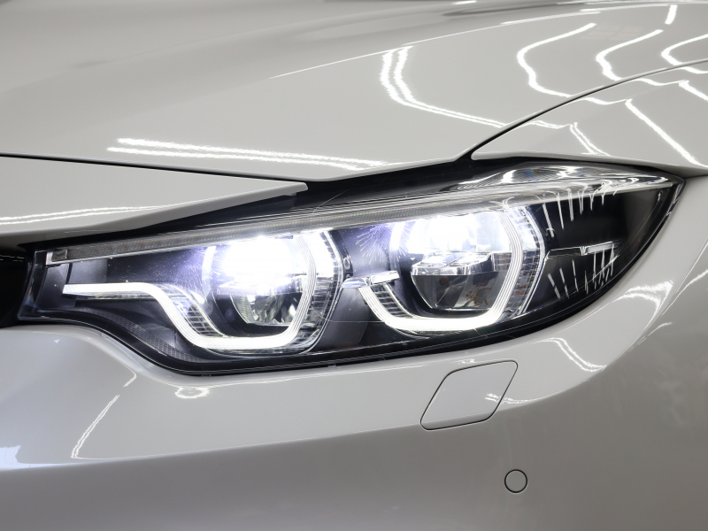 BMW Mシリーズ M3 ｺﾝﾍﾟﾃｨｼｮﾝ　後期LCI LCW ｲﾝﾃﾘｼﾞｪﾝﾄS ｺﾝﾌｫA 黒革 ｶｰﾎﾞﾝR IdriveﾅﾋﾞTV harman/Kardon HUD Bｶﾒﾗ ｶｰﾎﾞﾝｲﾝﾃﾘｱ Mｻｽﾍﾟﾝｼｮﾝ 専用ｴｱﾛ&20AW(ｽﾀｲﾘﾝｸﾞ666M) ｵﾌﾟｼｮﾝｶﾗｰ　2年保証付