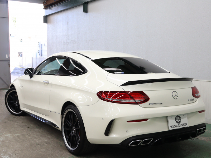 AMG Cクラス C63S ｸｰﾍﾟ Edition1 ﾚｰﾀﾞｰSP　限定車 左ﾊﾝﾄﾞﾙ 510ps AMGﾊﾟﾌｫｰﾏﾝｽｼｰﾄ ﾅﾋﾞTV ﾌﾞﾙﾒｽﾀｰS AMGﾊﾟﾌｫｰﾏﾝｽｴｸﾞｿﾞｰｽﾄ 専用ﾊﾟﾌｫｰﾏﾝｽｽﾃｱﾘﾝｸﾞ 専用ｴｱﾛ&19/20AW(ﾏｯﾄﾌﾞﾗｯｸ) 　2年保証