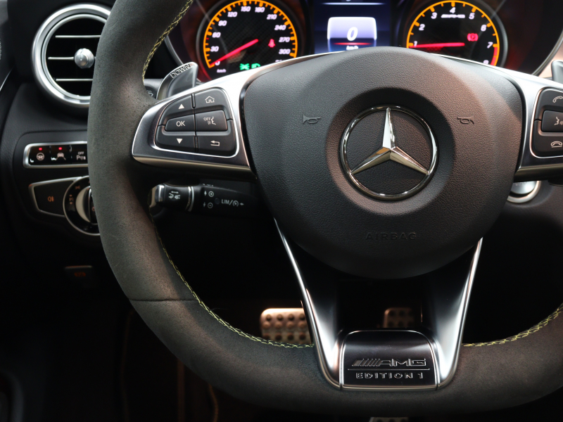 AMG Cクラス C63S ｸｰﾍﾟ Edition1 ﾚｰﾀﾞｰSP　限定車 左ﾊﾝﾄﾞﾙ 510ps AMGﾊﾟﾌｫｰﾏﾝｽｼｰﾄ ﾅﾋﾞTV ﾌﾞﾙﾒｽﾀｰS AMGﾊﾟﾌｫｰﾏﾝｽｴｸﾞｿﾞｰｽﾄ 専用ﾊﾟﾌｫｰﾏﾝｽｽﾃｱﾘﾝｸﾞ 専用ｴｱﾛ&19/20AW(ﾏｯﾄﾌﾞﾗｯｸ) 　2年保証