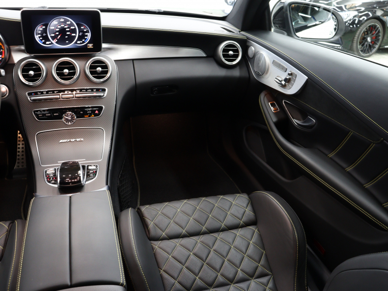 AMG Cクラス C63S ｸｰﾍﾟ Edition1 ﾚｰﾀﾞｰSP　限定車 左ﾊﾝﾄﾞﾙ 510ps AMGﾊﾟﾌｫｰﾏﾝｽｼｰﾄ ﾅﾋﾞTV ﾌﾞﾙﾒｽﾀｰS AMGﾊﾟﾌｫｰﾏﾝｽｴｸﾞｿﾞｰｽﾄ 専用ﾊﾟﾌｫｰﾏﾝｽｽﾃｱﾘﾝｸﾞ 専用ｴｱﾛ&19/20AW(ﾏｯﾄﾌﾞﾗｯｸ) 　2年保証