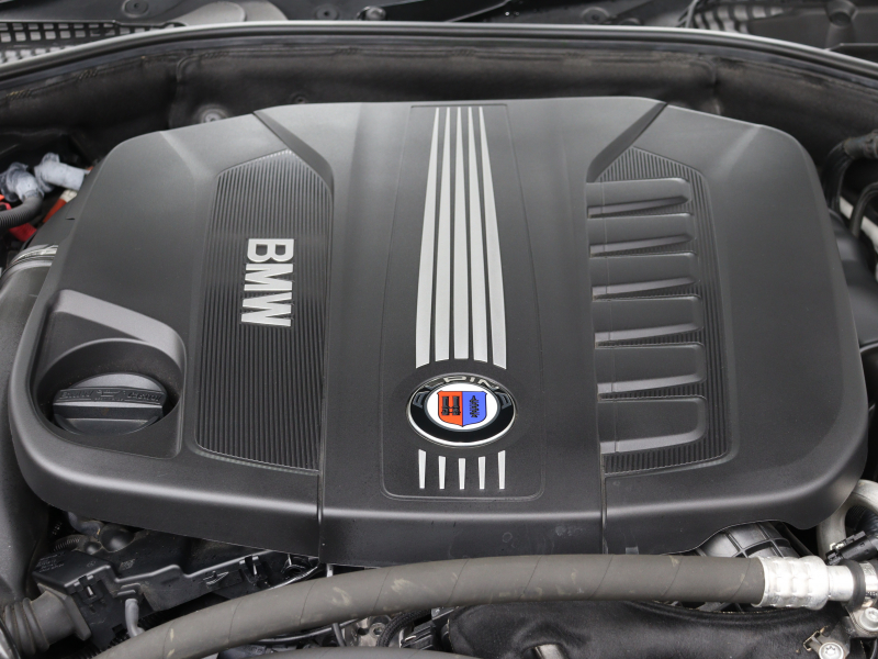 アルピナ D5 ﾀｰﾎﾞﾘﾑｼﾞﾝ　LCIﾓﾃﾞﾙ 白革 ｻﾝﾙｰﾌ 純正ﾅﾋﾞ BTｵｰﾃﾞｨｵ harman/kardon Bｶﾒﾗ ﾐﾙﾃｳｯﾄﾞｲﾝﾃﾘｱ ｱﾀﾞﾌﾟﾃｨﾌﾞLEDﾍｯﾄﾞﾗｲﾄ  20ｲﾝﾁｸﾗｼｯｸAW 有償色　2年保証付