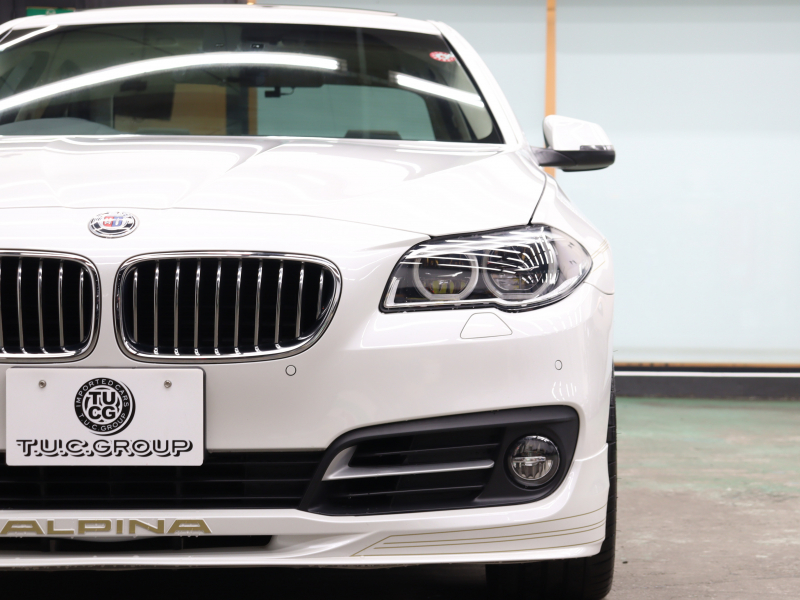 アルピナ D5 ﾀｰﾎﾞﾘﾑｼﾞﾝ　LCIﾓﾃﾞﾙ 白革 ｻﾝﾙｰﾌ 純正ﾅﾋﾞ BTｵｰﾃﾞｨｵ harman/kardon Bｶﾒﾗ ﾐﾙﾃｳｯﾄﾞｲﾝﾃﾘｱ ｱﾀﾞﾌﾟﾃｨﾌﾞLEDﾍｯﾄﾞﾗｲﾄ  20ｲﾝﾁｸﾗｼｯｸAW 有償色　2年保証付