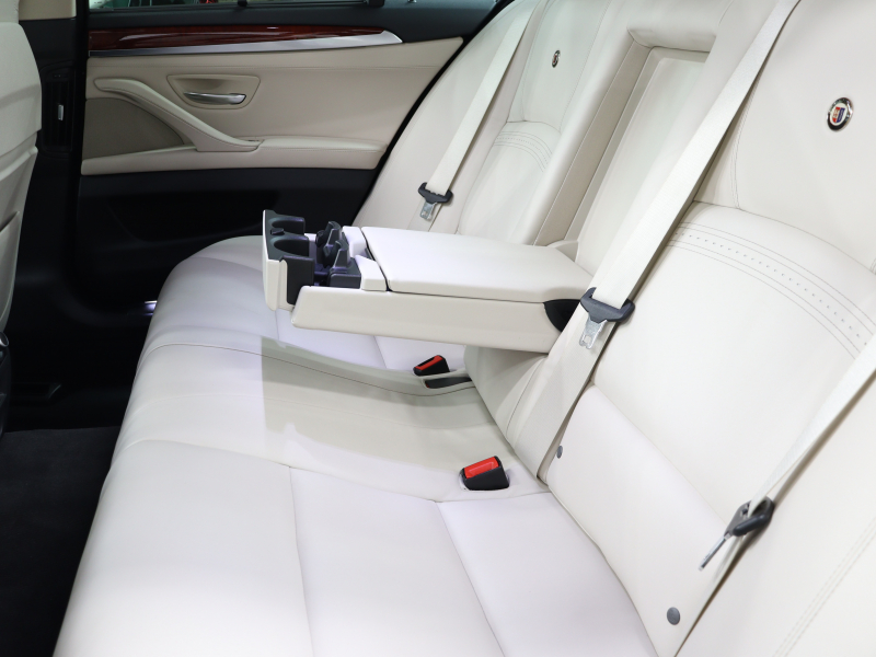 アルピナ D5 ﾀｰﾎﾞﾘﾑｼﾞﾝ　LCIﾓﾃﾞﾙ 白革 ｻﾝﾙｰﾌ 純正ﾅﾋﾞ BTｵｰﾃﾞｨｵ harman/kardon Bｶﾒﾗ ﾐﾙﾃｳｯﾄﾞｲﾝﾃﾘｱ ｱﾀﾞﾌﾟﾃｨﾌﾞLEDﾍｯﾄﾞﾗｲﾄ  20ｲﾝﾁｸﾗｼｯｸAW 有償色　2年保証付