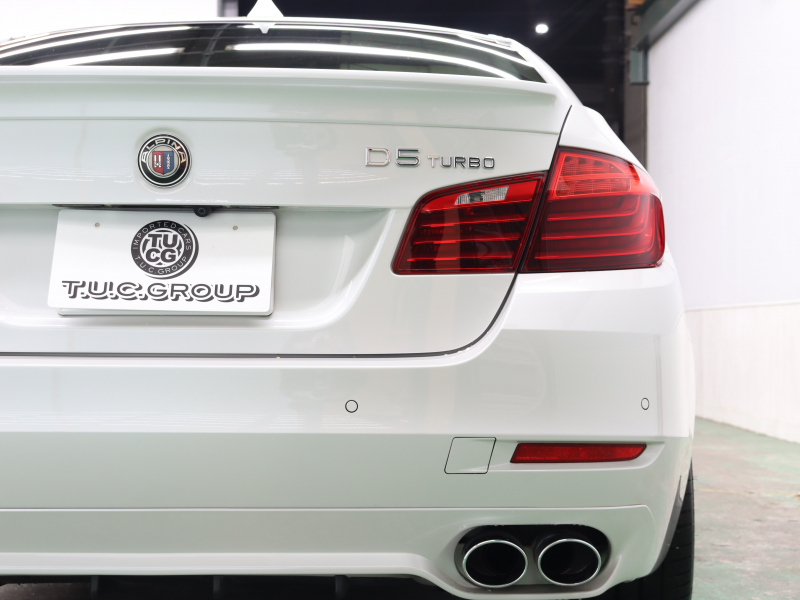 アルピナ D5 ﾀｰﾎﾞﾘﾑｼﾞﾝ　LCIﾓﾃﾞﾙ 白革 ｻﾝﾙｰﾌ 純正ﾅﾋﾞ BTｵｰﾃﾞｨｵ harman/kardon Bｶﾒﾗ ﾐﾙﾃｳｯﾄﾞｲﾝﾃﾘｱ ｱﾀﾞﾌﾟﾃｨﾌﾞLEDﾍｯﾄﾞﾗｲﾄ  20ｲﾝﾁｸﾗｼｯｸAW 有償色　2年保証付