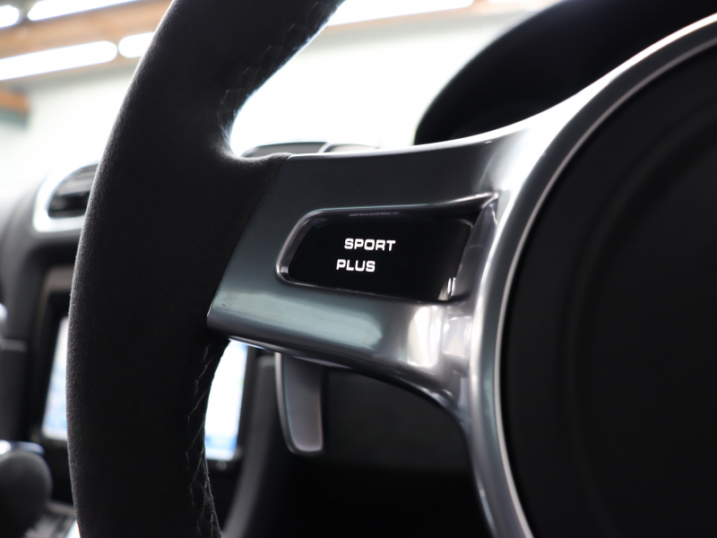 ポルシェ ケイマン GTS ｽﾎﾟｰﾂｸﾛﾉPKG　正規D ﾌﾞﾗｯｸｺﾝﾋﾞﾚｻﾞｰ ｱﾙｶﾝﾀｰﾗﾙｰﾌﾗｲﾅｰ ｸﾗﾘｵﾝﾅﾋﾞ Bｶﾒﾗ PDLSｷｾﾉﾝﾗｲﾄ 可変ｳｨﾝｸﾞ ｽﾎﾟｴｸﾞ 20ｲﾝﾁAW PCCB　2年保証付