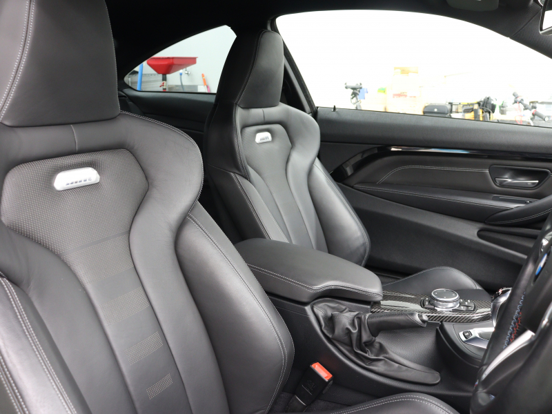 BMW Mシリーズ M4 ｸｰﾍﾟ MDCT　ｺﾝﾌｫｰﾄA ｲﾝﾃﾘｼﾞｪﾝﾄS 黒革 ﾅﾋﾞTV Bluetooth Bｶﾒﾗ ﾍｯﾄﾞｱｯﾌﾟD LEDﾍｯﾄﾞﾗｲﾄ Mｴｱﾛ&19AW　2年保証付