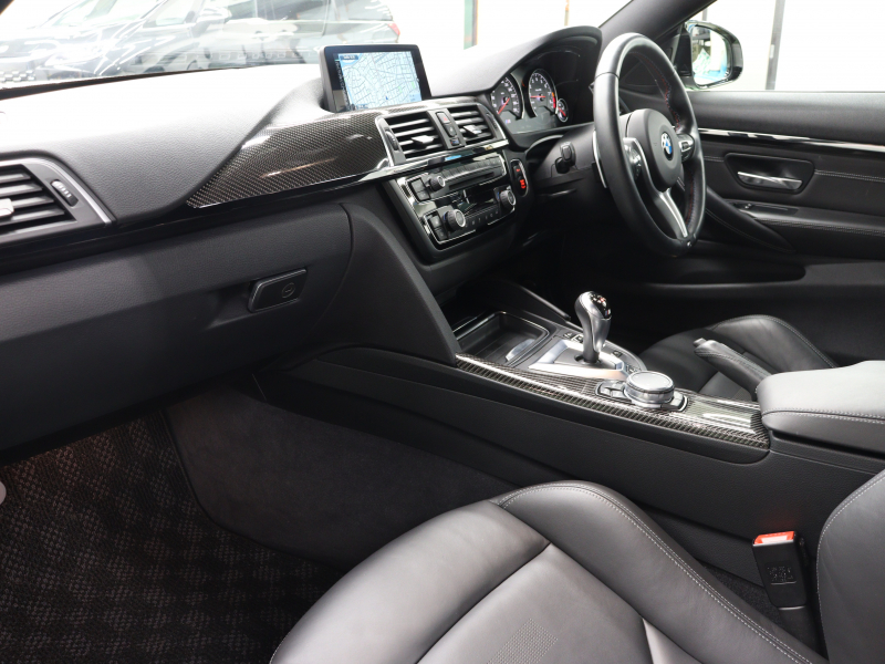 BMW Mシリーズ M4 ｸｰﾍﾟ MDCT　ｺﾝﾌｫｰﾄA ｲﾝﾃﾘｼﾞｪﾝﾄS 黒革 ﾅﾋﾞTV Bluetooth Bｶﾒﾗ ﾍｯﾄﾞｱｯﾌﾟD LEDﾍｯﾄﾞﾗｲﾄ Mｴｱﾛ&19AW　2年保証付