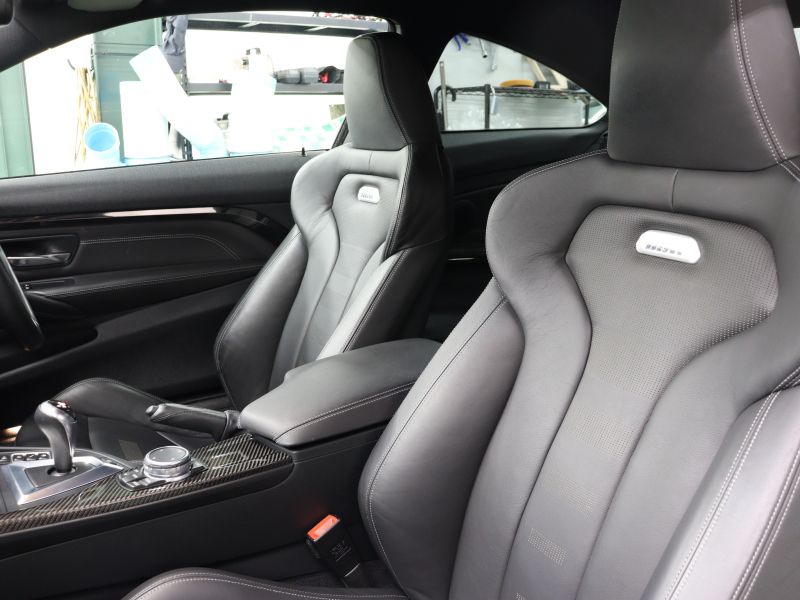 BMW Mシリーズ M4 ｸｰﾍﾟ MDCT　ｺﾝﾌｫｰﾄA ｲﾝﾃﾘｼﾞｪﾝﾄS 黒革 ﾅﾋﾞTV Bluetooth Bｶﾒﾗ ﾍｯﾄﾞｱｯﾌﾟD LEDﾍｯﾄﾞﾗｲﾄ Mｴｱﾛ&19AW　2年保証付