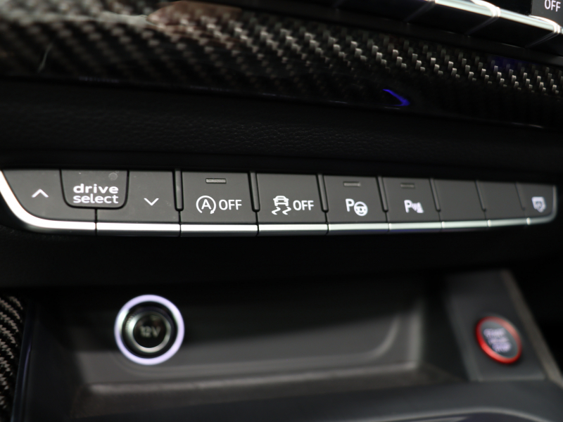 アウディ RS5 ｽﾎﾟｰﾂﾊﾞｯｸ ｸﾜﾄﾛ RSﾃﾞｻﾞｲﾝ&ｶｰﾎﾞﾝｽﾀｲﾘﾝｸﾞ&ｱｼｽﾀﾝｽPKG　ACC ｻｲﾄﾞA ADVｷｰ 黒革 ﾊﾟﾉﾗﾏSR MMIﾅﾋﾞ B&Oｻｳﾝﾄﾞ ﾏﾄﾘｯｸｽLED ﾊﾞｰﾁｬﾙｺｸﾋﾟｯﾄ  ｱﾙｶﾝﾀｰﾗｽﾃｱ RSｽﾎﾟｰﾂEX 20AW　2年保証