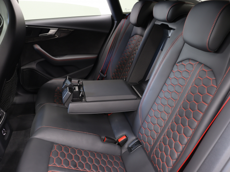 アウディ RS5 ｽﾎﾟｰﾂﾊﾞｯｸ ｸﾜﾄﾛ RSﾃﾞｻﾞｲﾝ&ｶｰﾎﾞﾝｽﾀｲﾘﾝｸﾞ&ｱｼｽﾀﾝｽPKG　ACC ｻｲﾄﾞA ADVｷｰ 黒革 ﾊﾟﾉﾗﾏSR MMIﾅﾋﾞ B&Oｻｳﾝﾄﾞ ﾏﾄﾘｯｸｽLED ﾊﾞｰﾁｬﾙｺｸﾋﾟｯﾄ  ｱﾙｶﾝﾀｰﾗｽﾃｱ RSｽﾎﾟｰﾂEX 20AW　2年保証