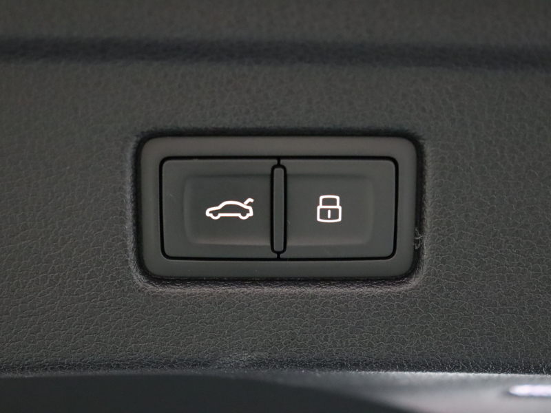 アウディ RS5 ｽﾎﾟｰﾂﾊﾞｯｸ ｸﾜﾄﾛ RSﾃﾞｻﾞｲﾝ&ｶｰﾎﾞﾝｽﾀｲﾘﾝｸﾞ&ｱｼｽﾀﾝｽPKG　ACC ｻｲﾄﾞA ADVｷｰ 黒革 ﾊﾟﾉﾗﾏSR MMIﾅﾋﾞ B&Oｻｳﾝﾄﾞ ﾏﾄﾘｯｸｽLED ﾊﾞｰﾁｬﾙｺｸﾋﾟｯﾄ  ｱﾙｶﾝﾀｰﾗｽﾃｱ RSｽﾎﾟｰﾂEX 20AW　2年保証