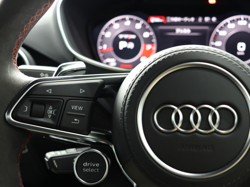 アウディ TT RS クーペ ｴｸｽﾃﾝﾄﾞﾃﾞｯﾄﾞﾚｻﾞｰ&ｱｼｽﾀﾝｽPKGｱﾄﾞﾊﾞﾝｽﾄﾞ　ADVｷｰ 黒革 MMIﾅﾋﾞTV ﾊﾞｰﾁｬﾙC Bｶﾒﾗ ﾏﾄﾘｸｽLED&ﾏﾄﾘｸｽOLEDﾘｱﾗｲﾄ ﾏｸﾞﾈﾃｨｯｸﾗｲﾄﾞ RSｽﾎﾟｰﾂEX OP20ｲﾝﾁAW ﾚｯﾄﾞｷｬﾘﾊﾟｰ　2年保証