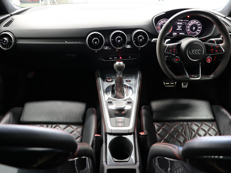 アウディ TT RS クーペ ｴｸｽﾃﾝﾄﾞﾃﾞｯﾄﾞﾚｻﾞｰ&ｱｼｽﾀﾝｽPKGｱﾄﾞﾊﾞﾝｽﾄﾞ　ADVｷｰ 黒革 MMIﾅﾋﾞTV ﾊﾞｰﾁｬﾙC Bｶﾒﾗ ﾏﾄﾘｸｽLED&ﾏﾄﾘｸｽOLEDﾘｱﾗｲﾄ ﾏｸﾞﾈﾃｨｯｸﾗｲﾄﾞ RSｽﾎﾟｰﾂEX OP20ｲﾝﾁAW ﾚｯﾄﾞｷｬﾘﾊﾟｰ　2年保証