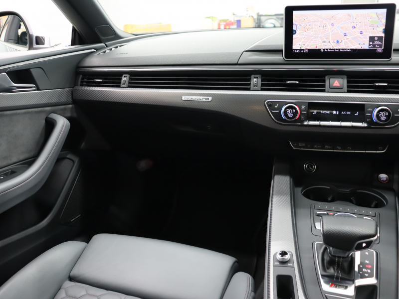 アウディ RS5 ｸｰﾍﾟ  2.9 ｸﾜﾄﾛ ｱｼｽﾀﾝｽPKG ｶｰﾎﾞﾝｽﾀｲﾘﾝｸﾞPKG　ACC ADVｷｰ 黒革 MMIﾅﾋﾞ ﾊﾞｰﾁｬﾙｺｸﾋﾟｯﾄ 360°ｶﾒﾗ B&Oｻｳﾝﾄﾞ ﾏﾄﾘｯｸｽLED ﾃﾞｺﾗﾃｨﾌﾞｶｰﾎﾞﾝﾊﾟﾈﾙ 20ｲﾝﾁAW 赤ｷｬﾘﾊﾟｰ RSｽﾎﾟｰﾂEX 　2年保証