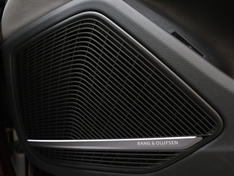 アウディ RS5 ｸｰﾍﾟ  2.9 ｸﾜﾄﾛ ｱｼｽﾀﾝｽPKG ｶｰﾎﾞﾝｽﾀｲﾘﾝｸﾞPKG　ACC ADVｷｰ 黒革 MMIﾅﾋﾞ ﾊﾞｰﾁｬﾙｺｸﾋﾟｯﾄ 360°ｶﾒﾗ B&Oｻｳﾝﾄﾞ ﾏﾄﾘｯｸｽLED ﾃﾞｺﾗﾃｨﾌﾞｶｰﾎﾞﾝﾊﾟﾈﾙ 20ｲﾝﾁAW 赤ｷｬﾘﾊﾟｰ RSｽﾎﾟｰﾂEX 　2年保証