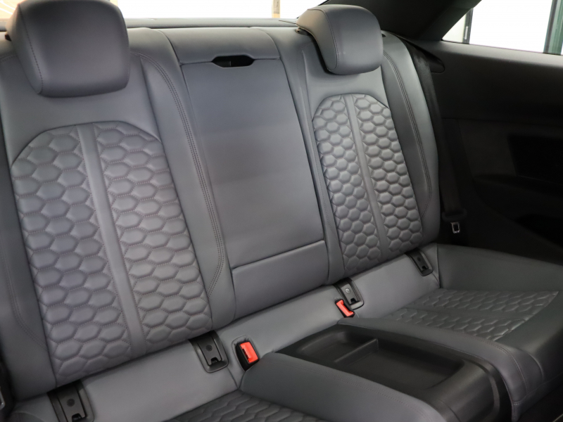 アウディ RS5 ｸｰﾍﾟ  2.9 ｸﾜﾄﾛ ｱｼｽﾀﾝｽPKG ｶｰﾎﾞﾝｽﾀｲﾘﾝｸﾞPKG　ACC ADVｷｰ 黒革 MMIﾅﾋﾞ ﾊﾞｰﾁｬﾙｺｸﾋﾟｯﾄ 360°ｶﾒﾗ B&Oｻｳﾝﾄﾞ ﾏﾄﾘｯｸｽLED ﾃﾞｺﾗﾃｨﾌﾞｶｰﾎﾞﾝﾊﾟﾈﾙ 20ｲﾝﾁAW 赤ｷｬﾘﾊﾟｰ RSｽﾎﾟｰﾂEX 　2年保証