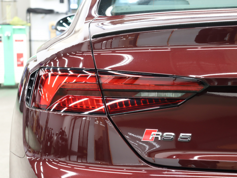 アウディ RS5 ｸｰﾍﾟ  2.9 ｸﾜﾄﾛ ｱｼｽﾀﾝｽPKG ｶｰﾎﾞﾝｽﾀｲﾘﾝｸﾞPKG　ACC ADVｷｰ 黒革 MMIﾅﾋﾞ ﾊﾞｰﾁｬﾙｺｸﾋﾟｯﾄ 360°ｶﾒﾗ B&Oｻｳﾝﾄﾞ ﾏﾄﾘｯｸｽLED ﾃﾞｺﾗﾃｨﾌﾞｶｰﾎﾞﾝﾊﾟﾈﾙ 20ｲﾝﾁAW 赤ｷｬﾘﾊﾟｰ RSｽﾎﾟｰﾂEX 　2年保証