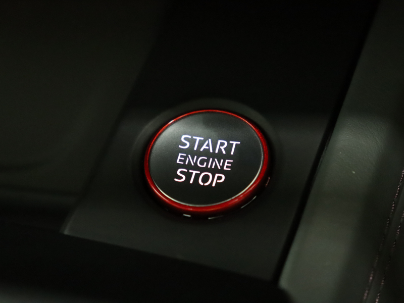 アウディ RS5 ｸｰﾍﾟ  2.9 ｸﾜﾄﾛ ｱｼｽﾀﾝｽPKG ｶｰﾎﾞﾝｽﾀｲﾘﾝｸﾞPKG　ACC ADVｷｰ 黒革 MMIﾅﾋﾞ ﾊﾞｰﾁｬﾙｺｸﾋﾟｯﾄ 360°ｶﾒﾗ B&Oｻｳﾝﾄﾞ ﾏﾄﾘｯｸｽLED ﾃﾞｺﾗﾃｨﾌﾞｶｰﾎﾞﾝﾊﾟﾈﾙ 20ｲﾝﾁAW 赤ｷｬﾘﾊﾟｰ RSｽﾎﾟｰﾂEX 　2年保証