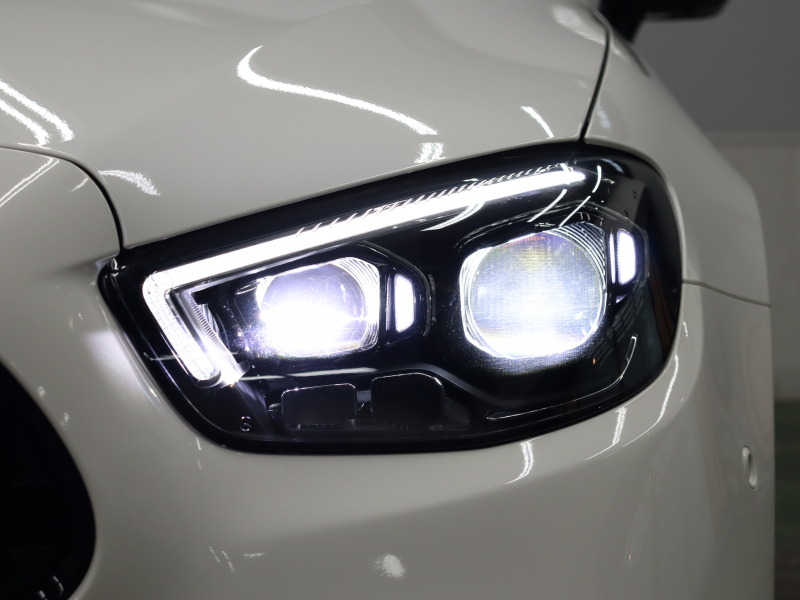 AMG Eクラス E53ｶﾌﾞﾘｵﾚ 4MATIC+ ｴｸｽｸﾙｰｼﾌﾞ& ﾚｰﾀﾞｰSP　後期ﾓﾃﾞﾙ ISG搭載  黒革 ﾍﾞﾝﾁﾚｰﾀｰ ｴｱｽｶｰﾌ ﾘﾗｸｾﾞｰｼｮﾝ機能 赤幌 ﾅﾋﾞTV CarPlay ﾌﾞﾙﾒｽﾀｰS  HUD 360ｶﾒﾗ ﾜｲﾔﾚｽﾁｬｰｼﾞﾝｸﾞ AMGｴｱﾛ&20AW　2年保証