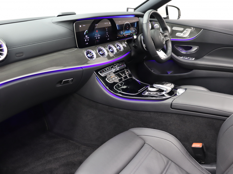 AMG Eクラス E53ｶﾌﾞﾘｵﾚ 4MATIC+ ｴｸｽｸﾙｰｼﾌﾞ& ﾚｰﾀﾞｰSP　後期ﾓﾃﾞﾙ ISG搭載  黒革 ﾍﾞﾝﾁﾚｰﾀｰ ｴｱｽｶｰﾌ ﾘﾗｸｾﾞｰｼｮﾝ機能 赤幌 ﾅﾋﾞTV CarPlay ﾌﾞﾙﾒｽﾀｰS  HUD 360ｶﾒﾗ ﾜｲﾔﾚｽﾁｬｰｼﾞﾝｸﾞ AMGｴｱﾛ&20AW　2年保証