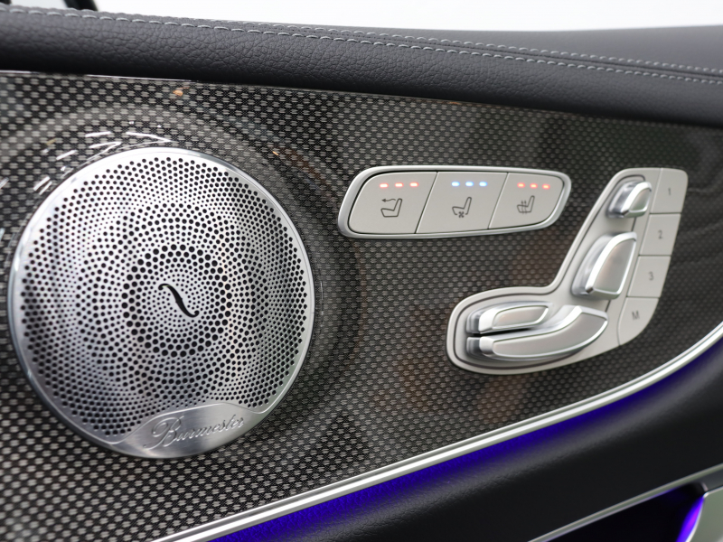 AMG Eクラス E53ｶﾌﾞﾘｵﾚ 4MATIC+ ｴｸｽｸﾙｰｼﾌﾞ& ﾚｰﾀﾞｰSP　後期ﾓﾃﾞﾙ ISG搭載  黒革 ﾍﾞﾝﾁﾚｰﾀｰ ｴｱｽｶｰﾌ ﾘﾗｸｾﾞｰｼｮﾝ機能 赤幌 ﾅﾋﾞTV CarPlay ﾌﾞﾙﾒｽﾀｰS  HUD 360ｶﾒﾗ ﾜｲﾔﾚｽﾁｬｰｼﾞﾝｸﾞ AMGｴｱﾛ&20AW　2年保証